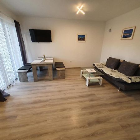 Apartments Villa M&M 2 Бибинє Екстер'єр фото