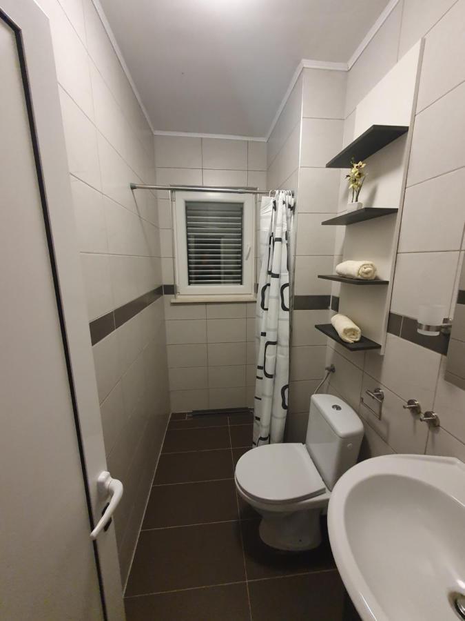 Apartments Villa M&M 2 Бибинє Екстер'єр фото