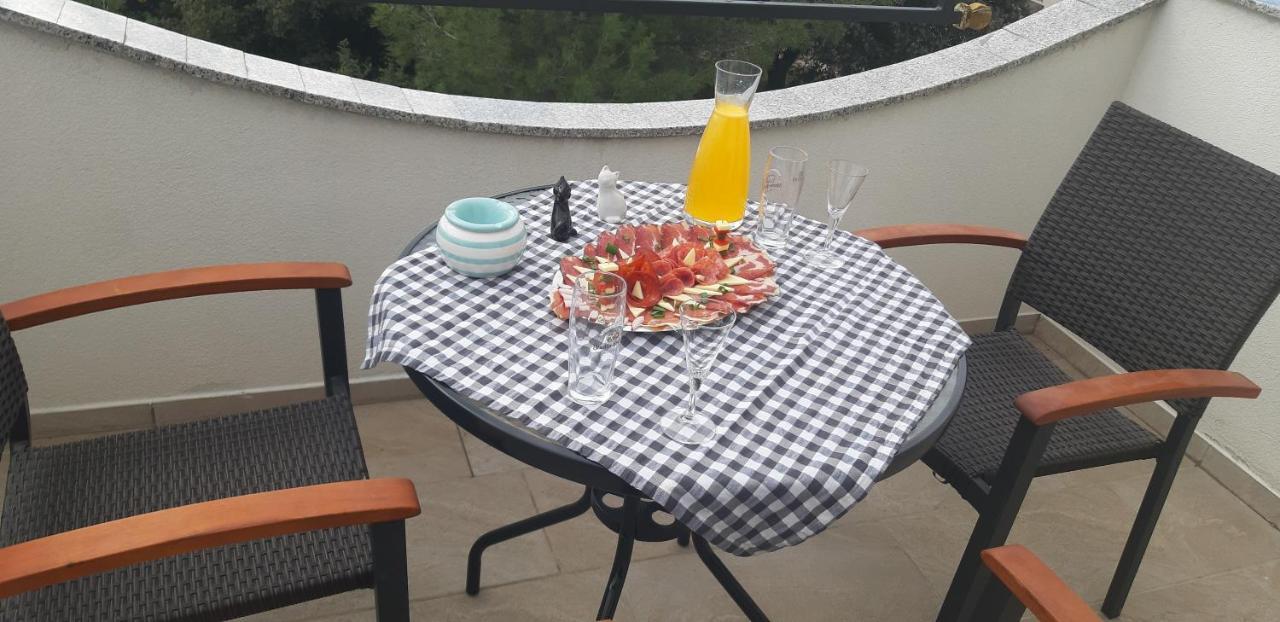 Apartments Villa M&M 2 Бибинє Екстер'єр фото