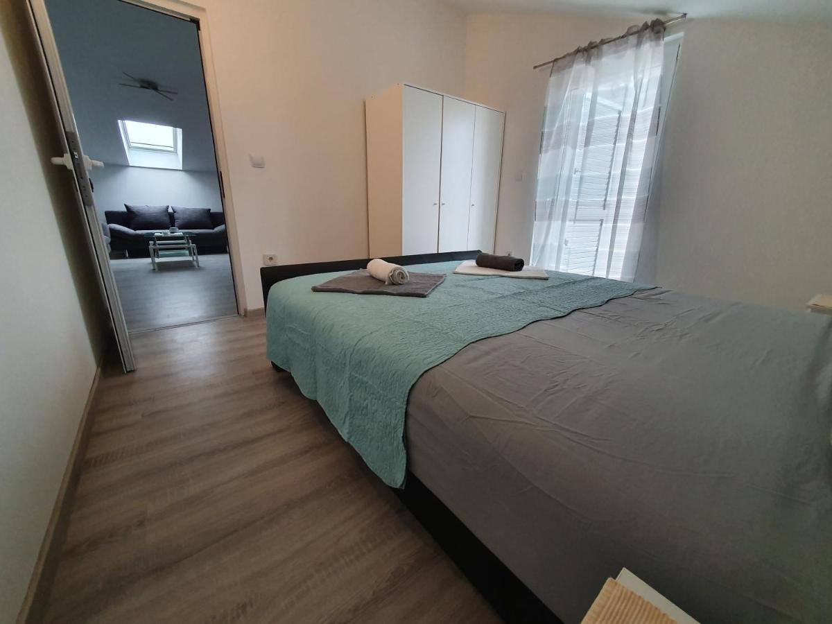 Apartments Villa M&M 2 Бибинє Екстер'єр фото