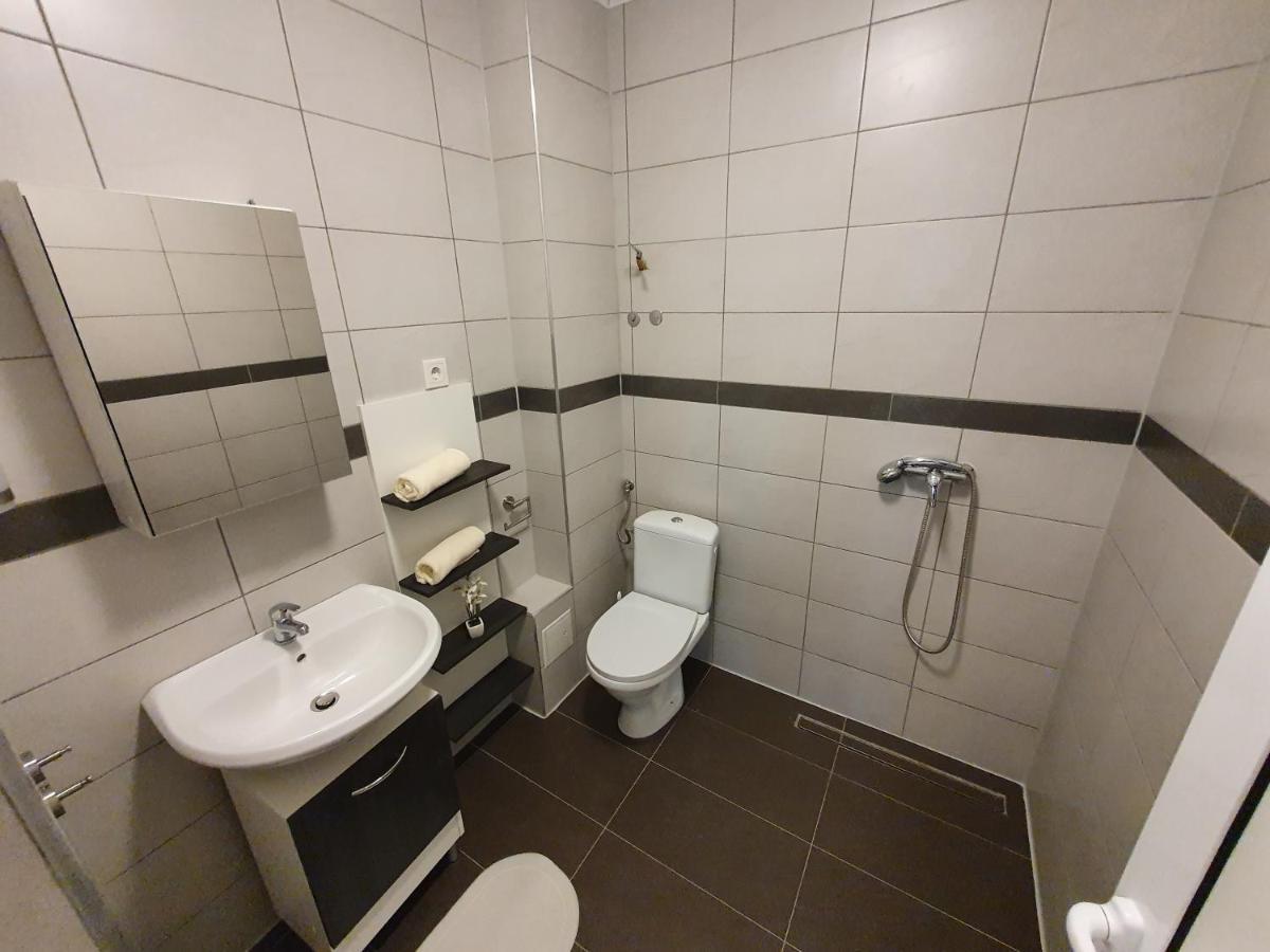 Apartments Villa M&M 2 Бибинє Екстер'єр фото