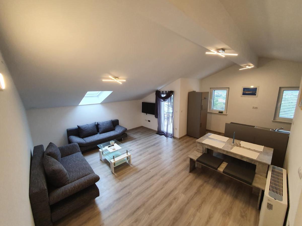 Apartments Villa M&M 2 Бибинє Екстер'єр фото