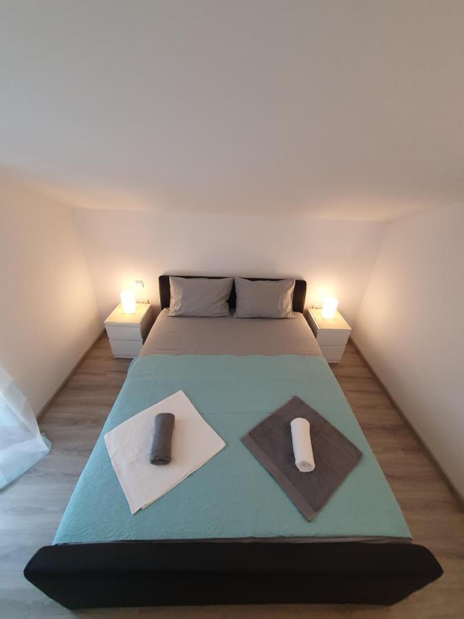Apartments Villa M&M 2 Бибинє Екстер'єр фото