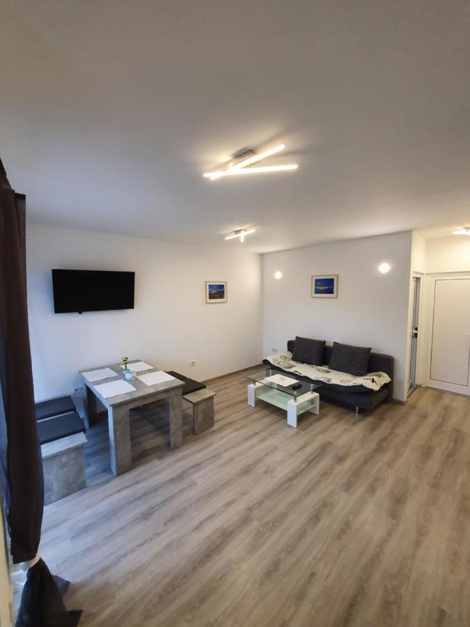 Apartments Villa M&M 2 Бибинє Екстер'єр фото