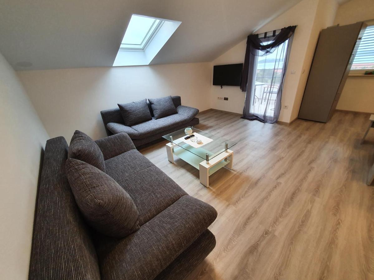 Apartments Villa M&M 2 Бибинє Екстер'єр фото
