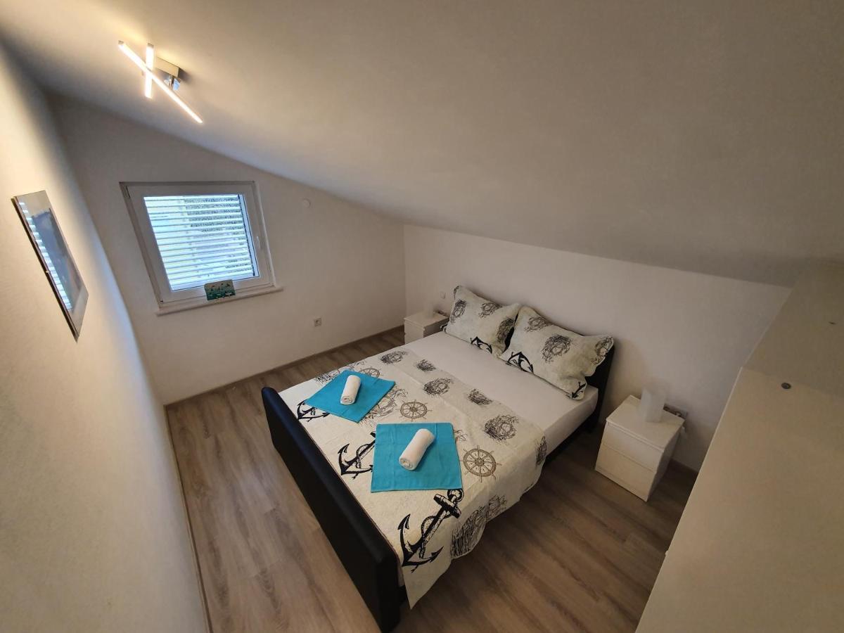 Apartments Villa M&M 2 Бибинє Екстер'єр фото